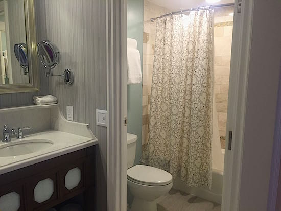 Disney's Beach Club Resort guest room bath image