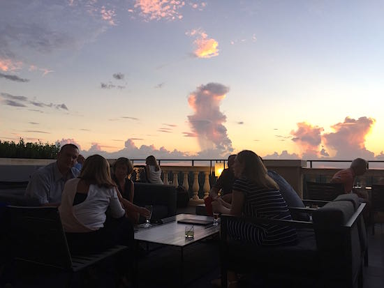 Capa Four Seasons Orlando terrace image