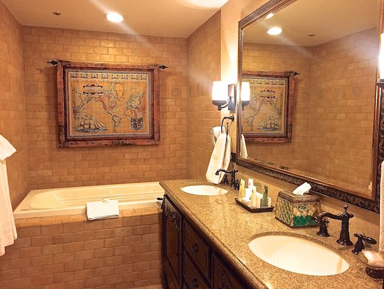 Disneyland Hotel Pirates of the Caribbean Master Bath image