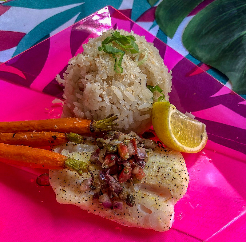 Typhoon Lagoon H2O Glow Nights fish entree image