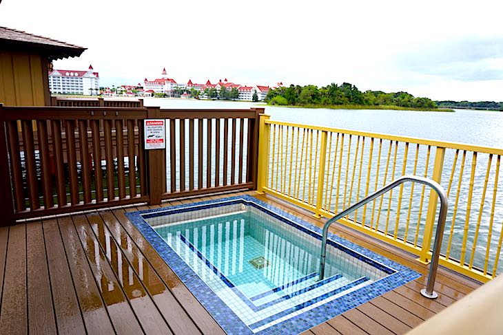 Disney's Polynesian Villas bungalows deck image