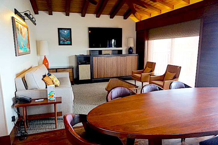 Disney's Polynesian Villas bungalows living room image