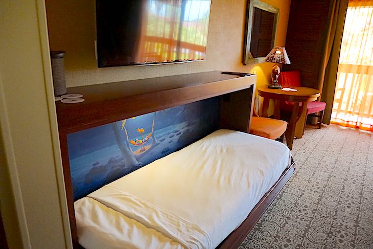 Disney's Polynesian Villas Studio trundle bed image