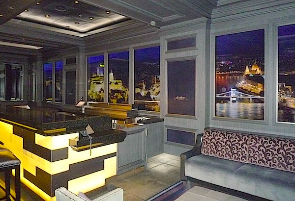 Disney Fantasy Nightclubs and Lounges
