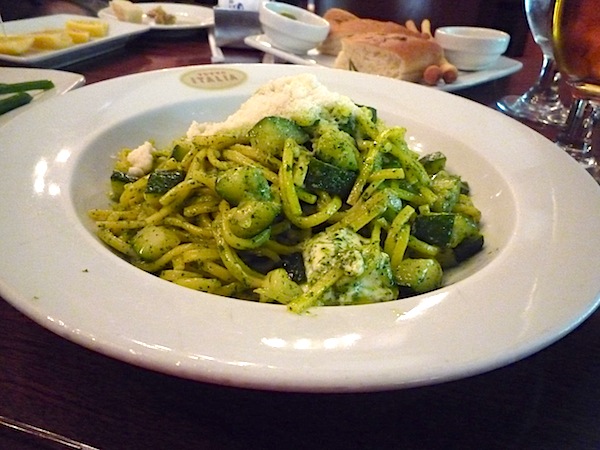 Tutto Italia Epcot pasta image