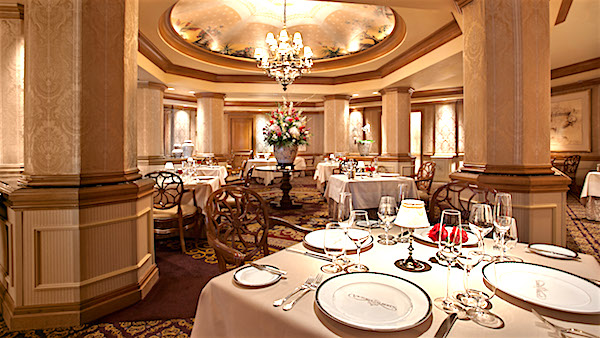 Disney's Victoria & Albert's dining room image