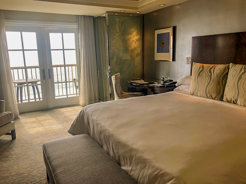 Ritz Carlton Laguna Niguel ocean view guest room image