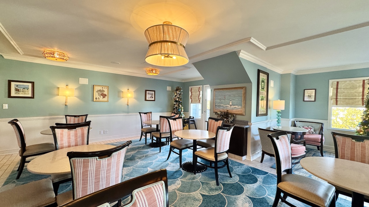 Disney's Beach Club Stone Harbor Club Lounge 
