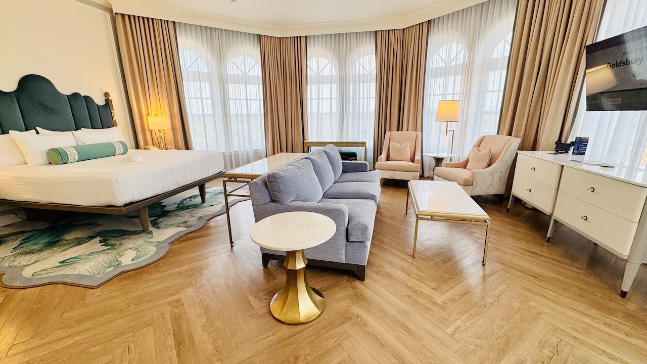 Disney's Grand Floridian Deluxe King Room - Club Level