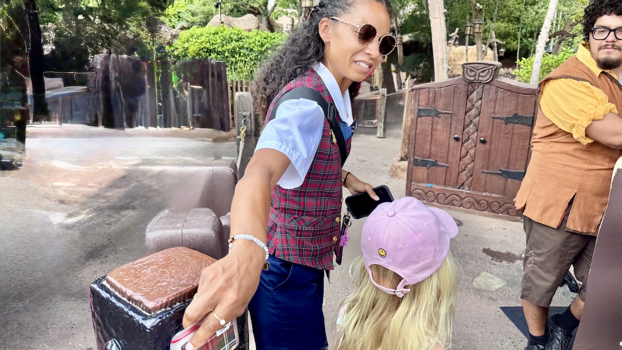 Disney VIP Tour Guide
